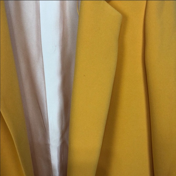 Zara yellow blazer - Picture 6 of 6